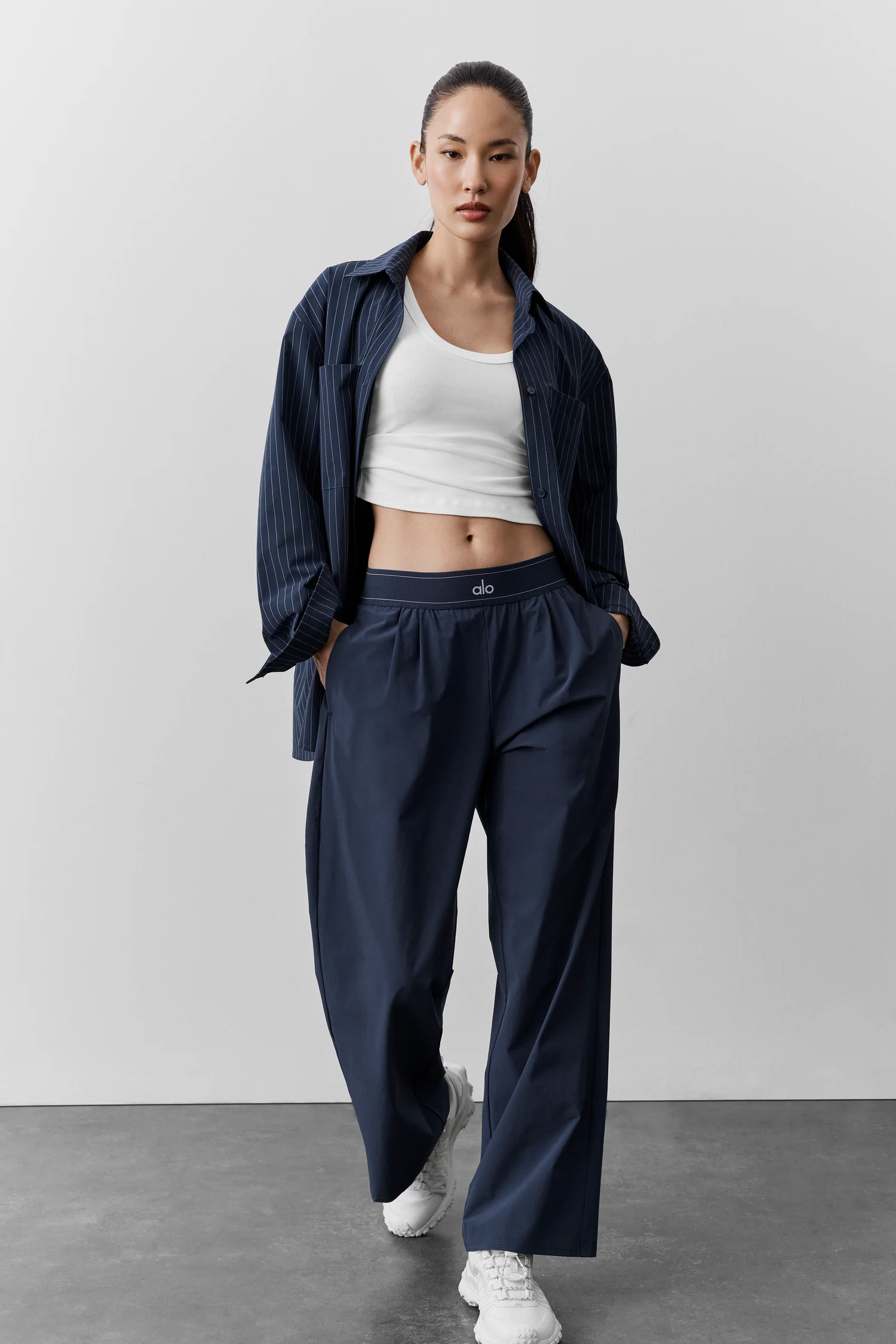 Alo Yoga vs Lululemon